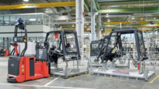 Automated truck L-MATIC by Linde Automated truck L-MATIC by Linde