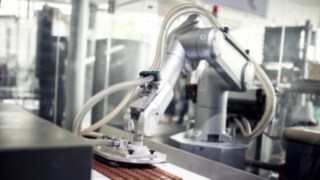 robots in use in production robots in use in production