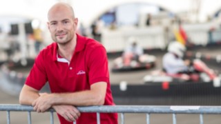 Wolfgang Klüpfel at the kart track at the WoMH Wolfgang Klüpfel at the kart track at the WoMH