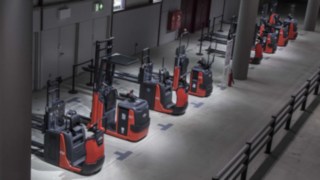 The renewed order picker range from Linde at World of Material Handling 2022.